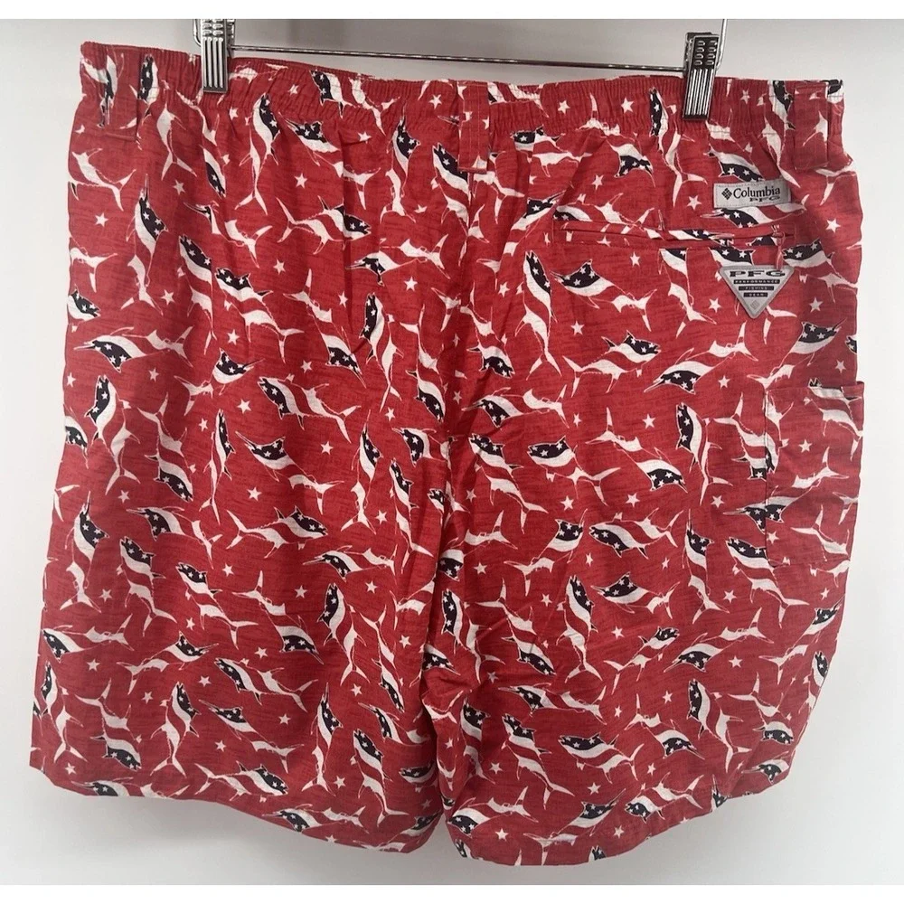 Columbia PFG Backcast II Shorts XXL Patriotic Fish Flags Swim Trunks Fishing